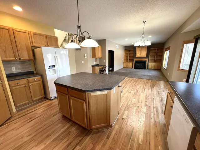 $463,900 | 1868 Moccasin Drive, Waconia, MN 55387