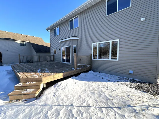 $463,900 | 1868 Moccasin Drive, Waconia, MN 55387