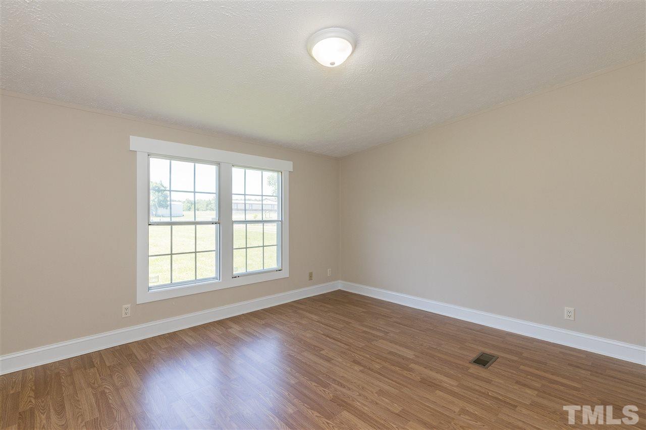 755 Barnes Lake Road Middlesex, NC 27557 - Photo 8 of 30 Gallery Image 8