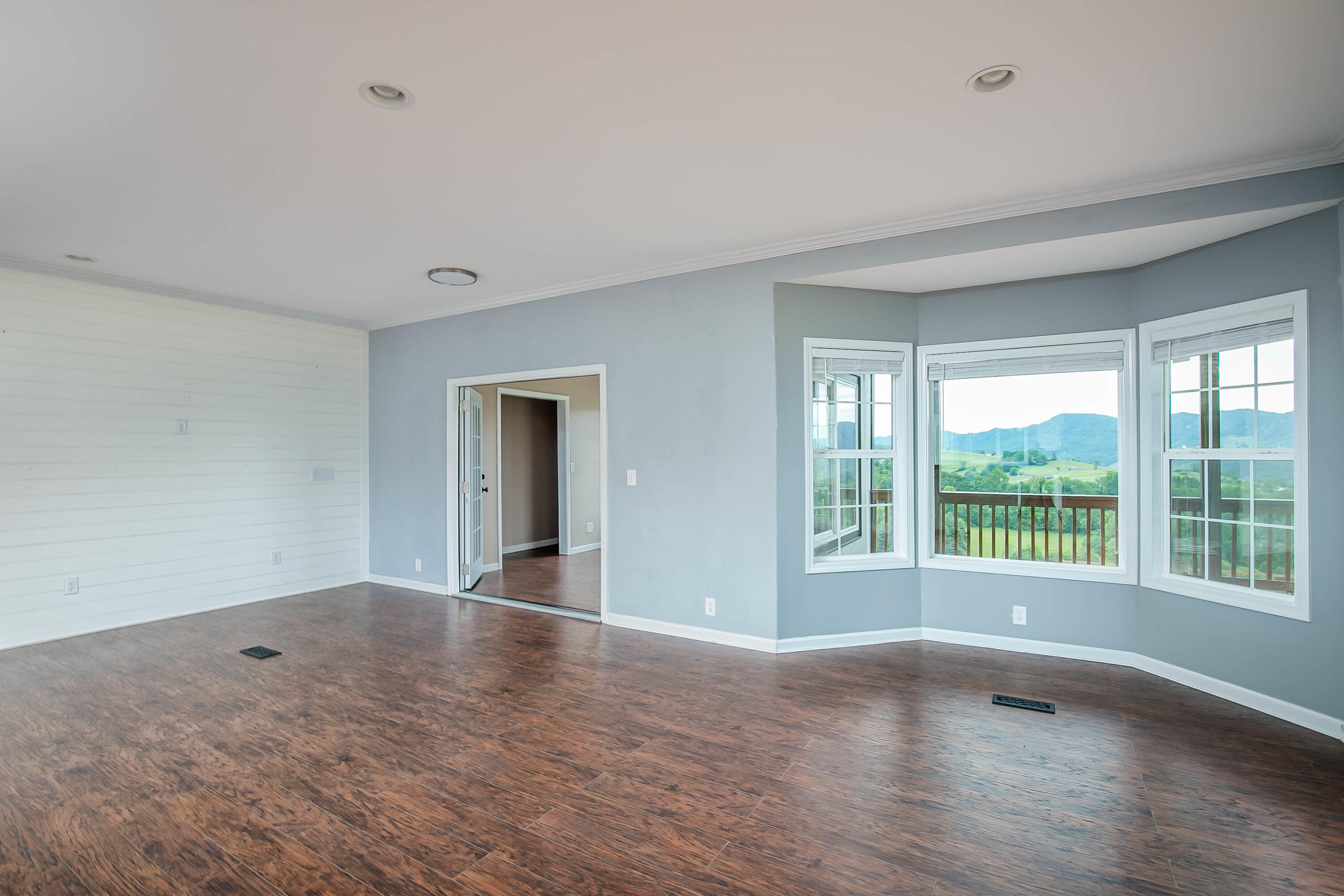 839 Ponderosa Road Nickelsville, VA 24271 - Photo 23 of 54 011_ponderosa-11