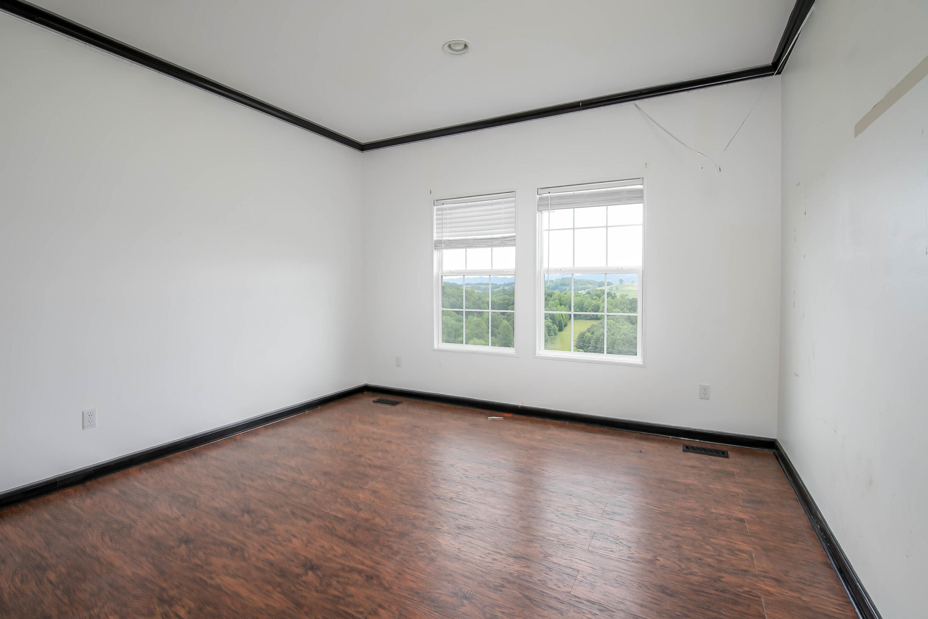 839 Ponderosa Road Nickelsville, VA 24271 - Photo 35 of 54 023_ponderosa-23