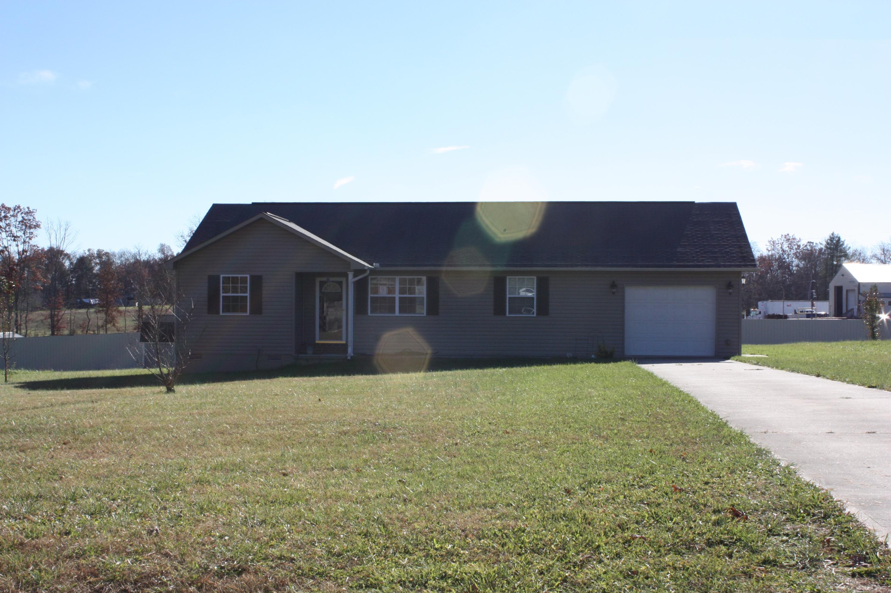68 North Lowe Road Crossville, TN 38571 - Photo 1 of 6 IMG_3971
