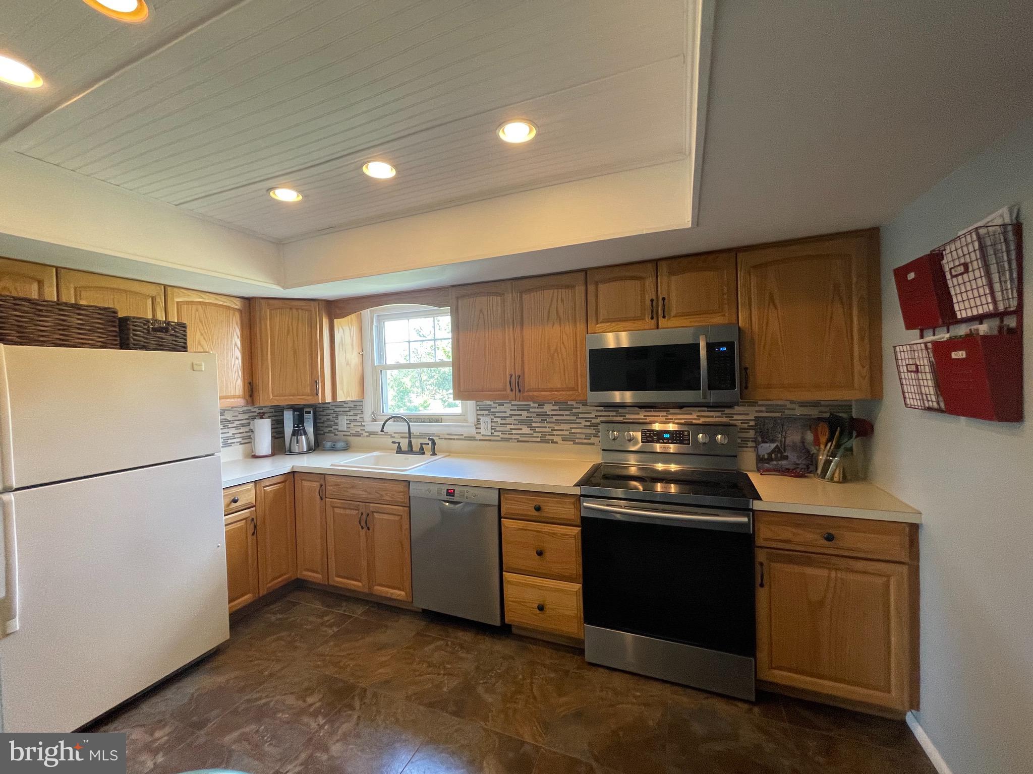 3343 Jacoby Road Coopersburg, PA 18036 - Photo 8 of 20 Gallery Image 8