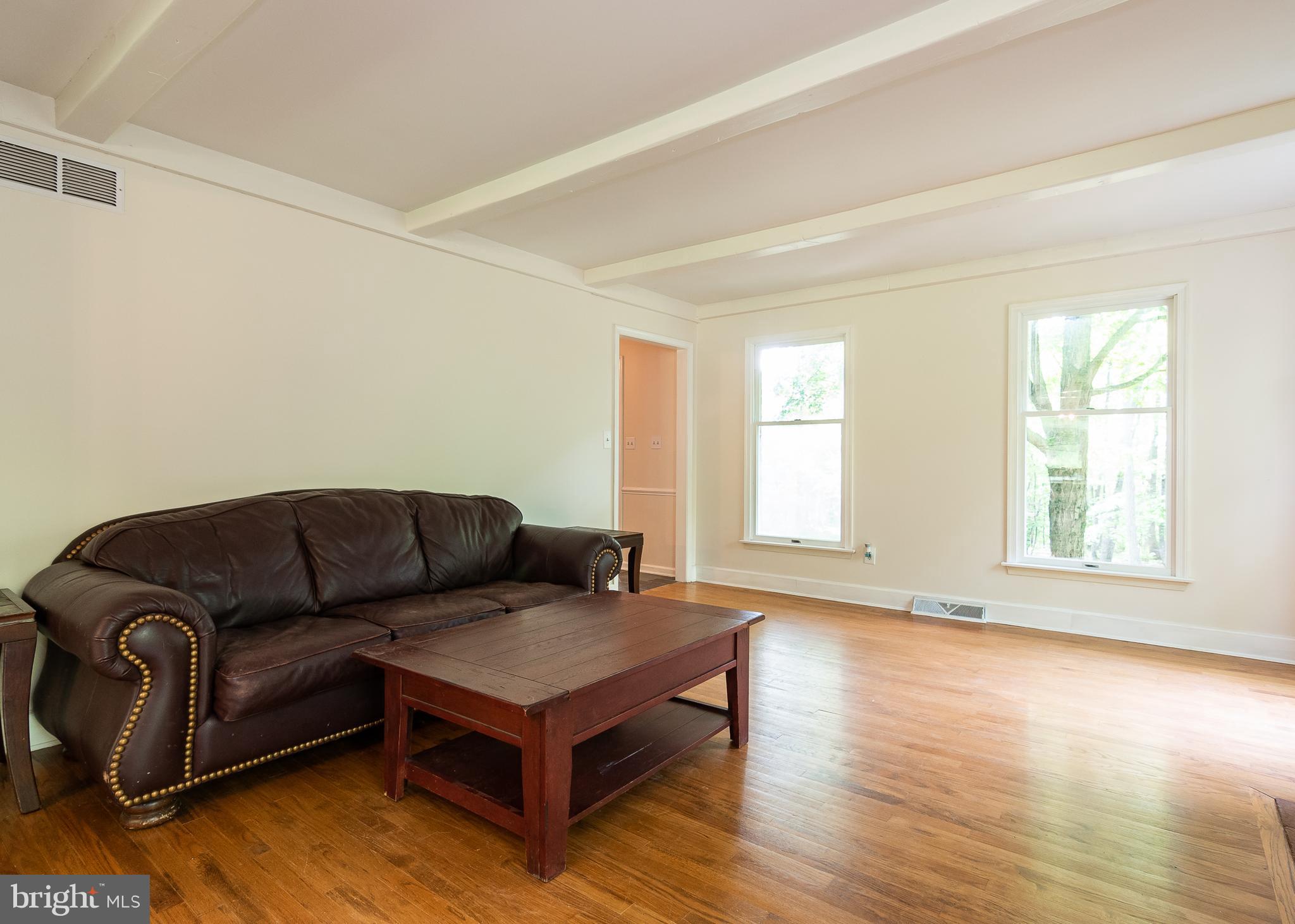 1144 Ridge Road Pylesville, MD 21132 - Photo 4 of 44 Living Room