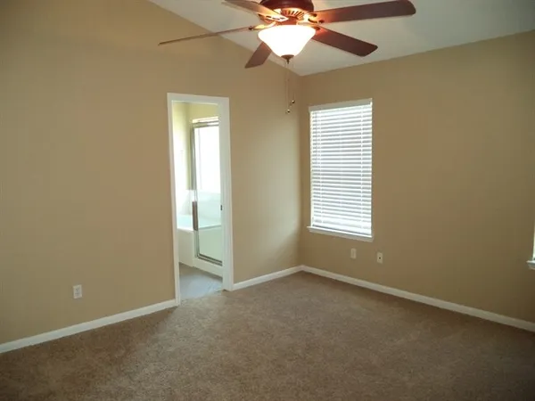 $2,135 | 2903 Windy Hollow Lane, League City, TX 77539