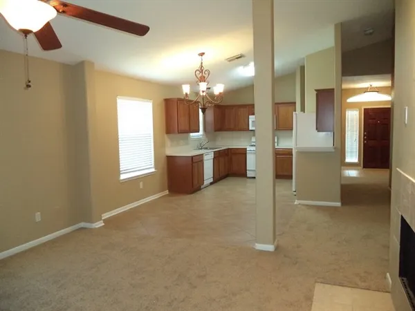 $2,135 | 2903 Windy Hollow Lane, League City, TX 77539