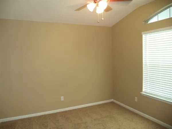 $2,135 | 2903 Windy Hollow Lane, League City, TX 77539