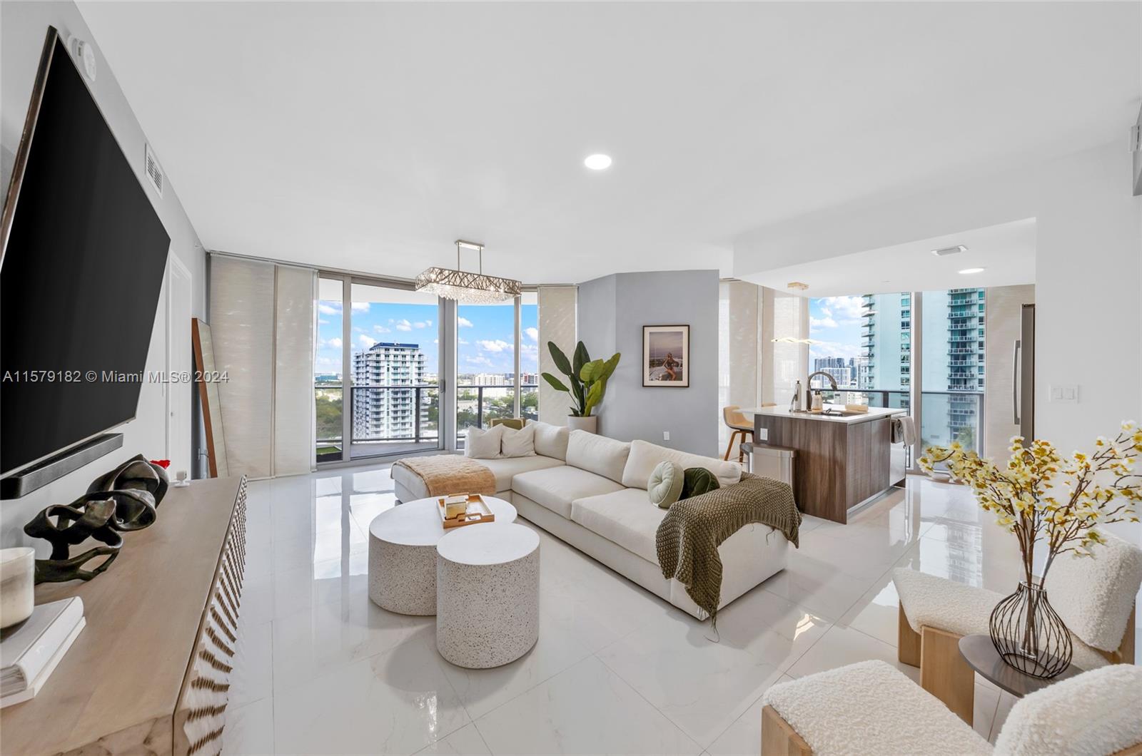 488 Northeast 18th St Unit 1801