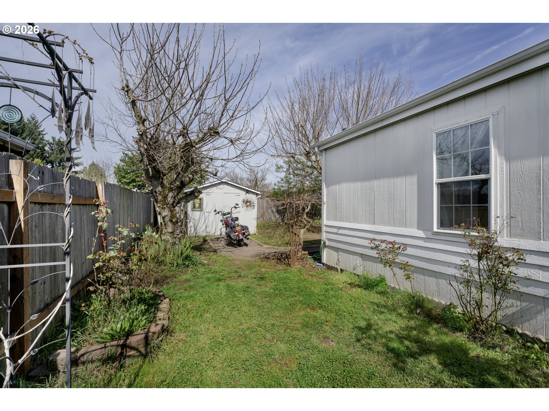 538 Lochaven Avenue Springfield, OR 97477 - Photo 25 of 35 Yard