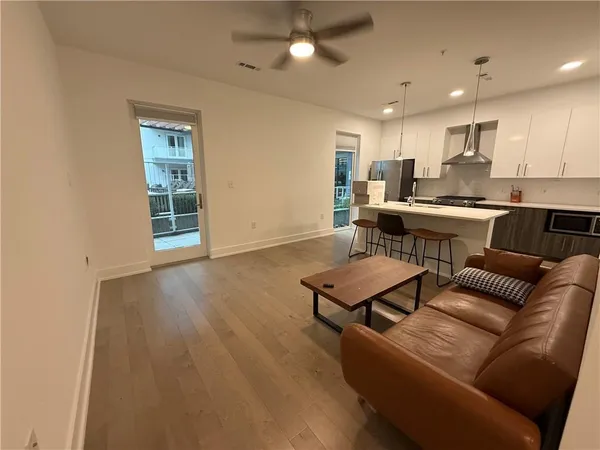 $2,200 | 775 Juniper Street Northeast, Unit 234, Atlanta, GA 30308
