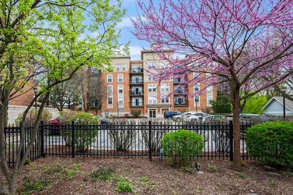 $385,000 | 190 Johnson Street, Palatine, IL 60067