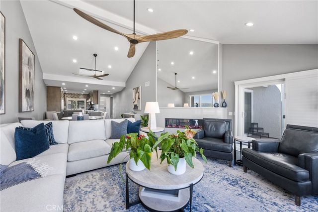 $2,249,000 | 6 Kingston Court East, Coronado, CA 92118