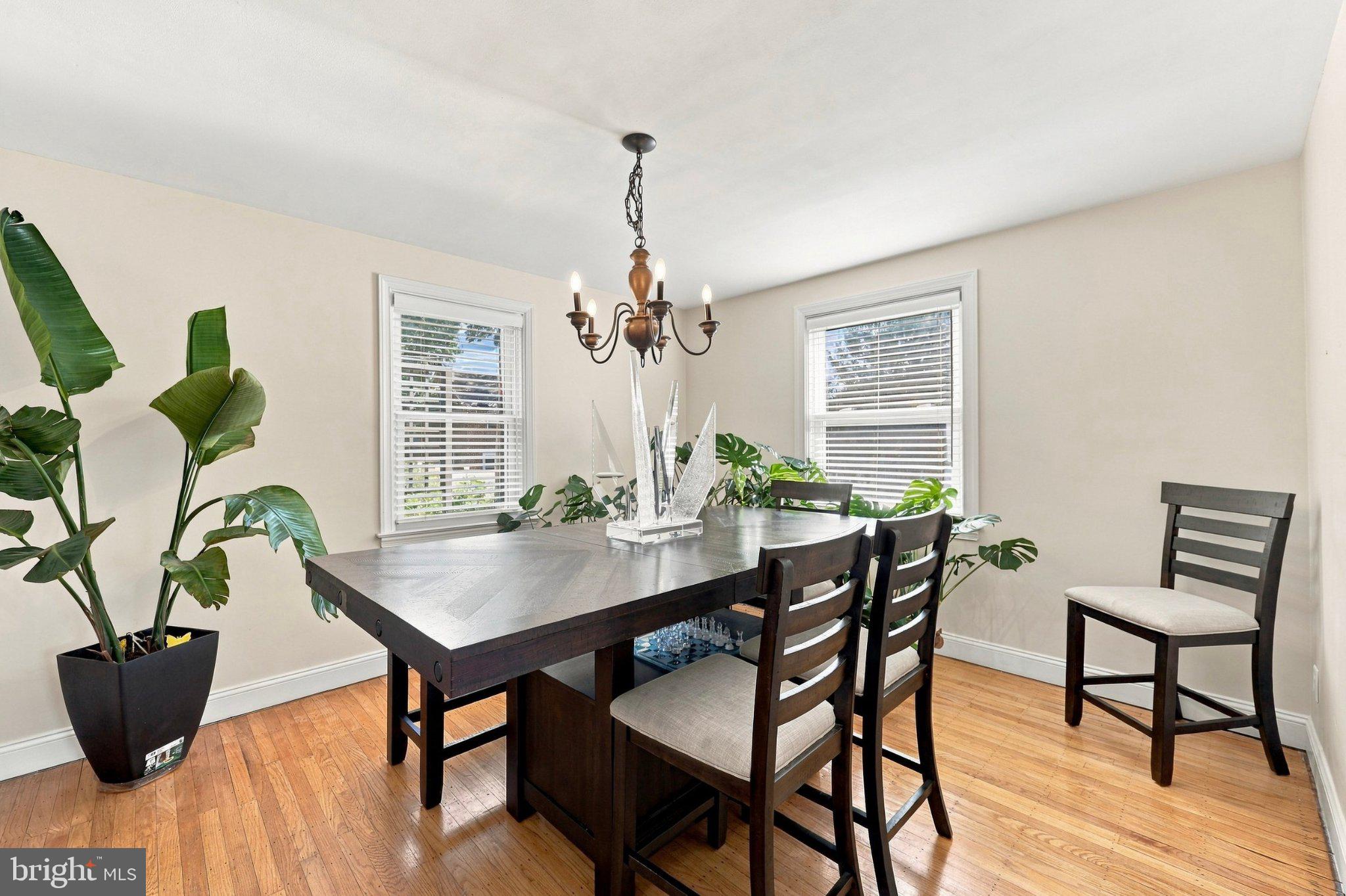 27 Dewey Road Cheltenham, PA 19012 - Photo 7 of 22 Gallery Image 7