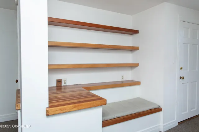 $1,745 | 590 North Broadway, Unit 1, Saratoga Springs, NY 12866