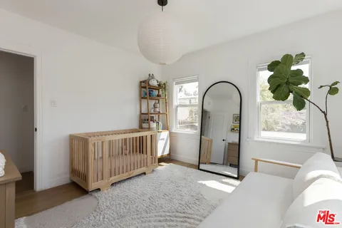 $649,000 | 1640 South Gramercy Place, Los Angeles, CA 90019