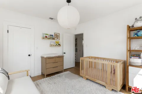 $649,000 | 1640 South Gramercy Place, Los Angeles, CA 90019