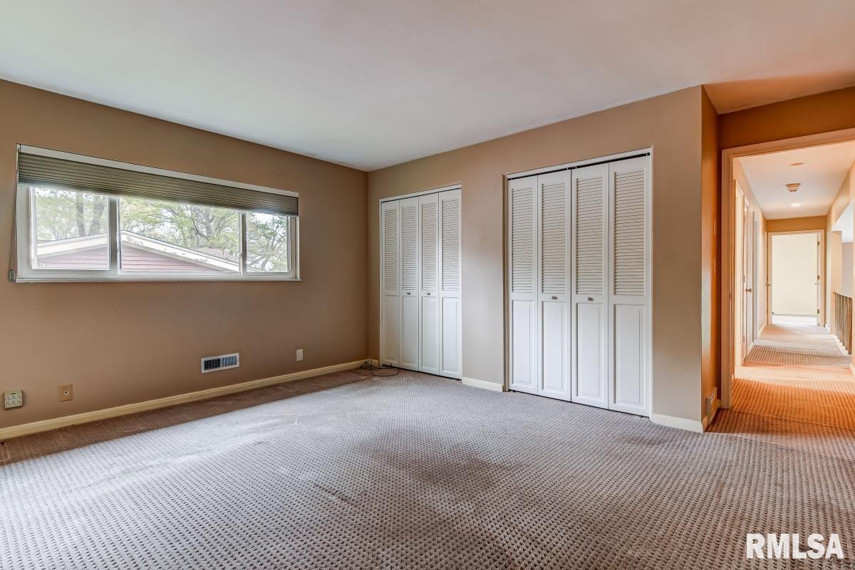 70 West Hazel Dell Lane Springfield, IL 62703 - Photo 16 of 34 Gallery Image 16