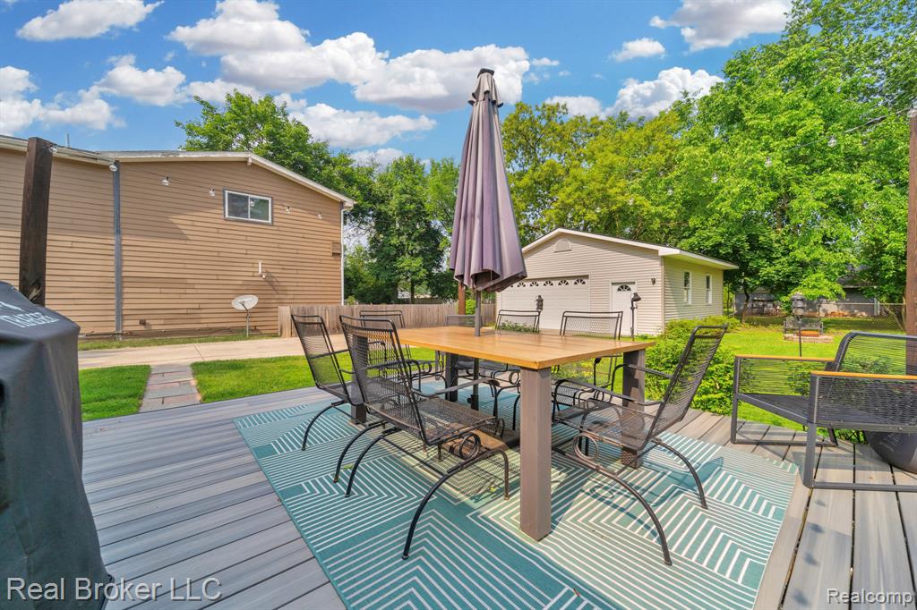 22810 Power Road Farmington, MI 48336 - Photo 23 of 31