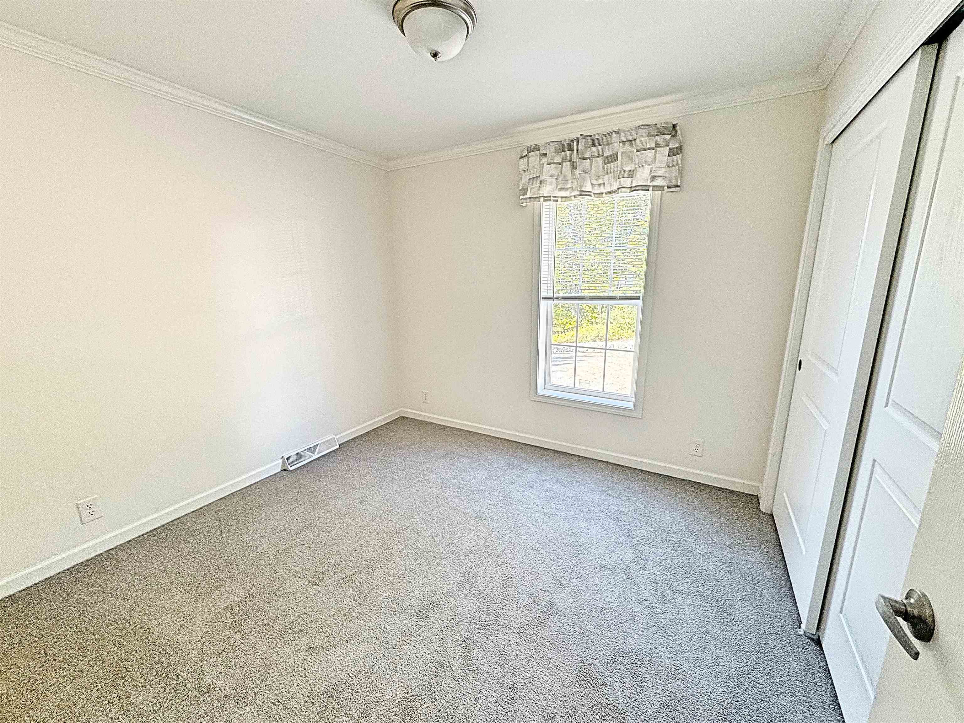 20 True Road, Unit 21 Meredith, NH 03253 - Photo 5 of 15 Gallery Image 5