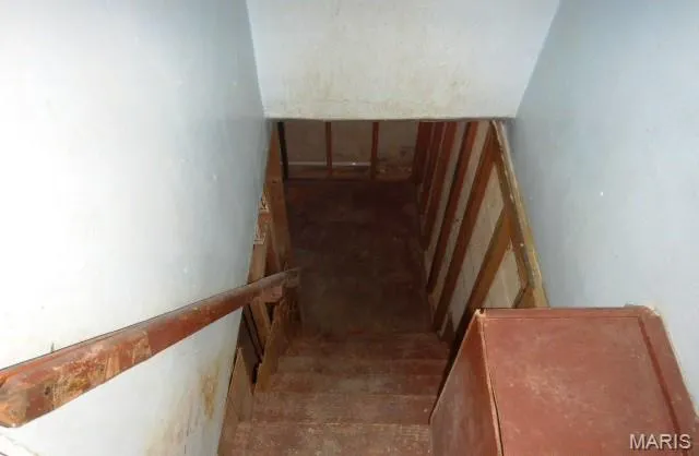 $54,950 | 3505 East Place, St. Louis, MO 63121