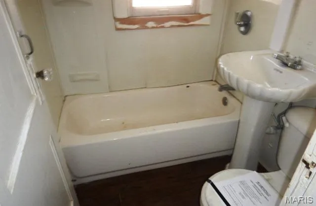 $54,950 | 3505 East Place, St. Louis, MO 63121