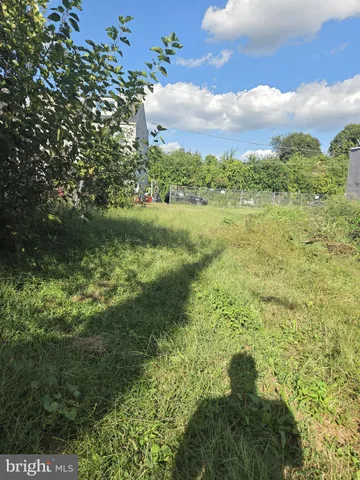 $20,000 | 20 Neversink Street, Reading, PA 19602