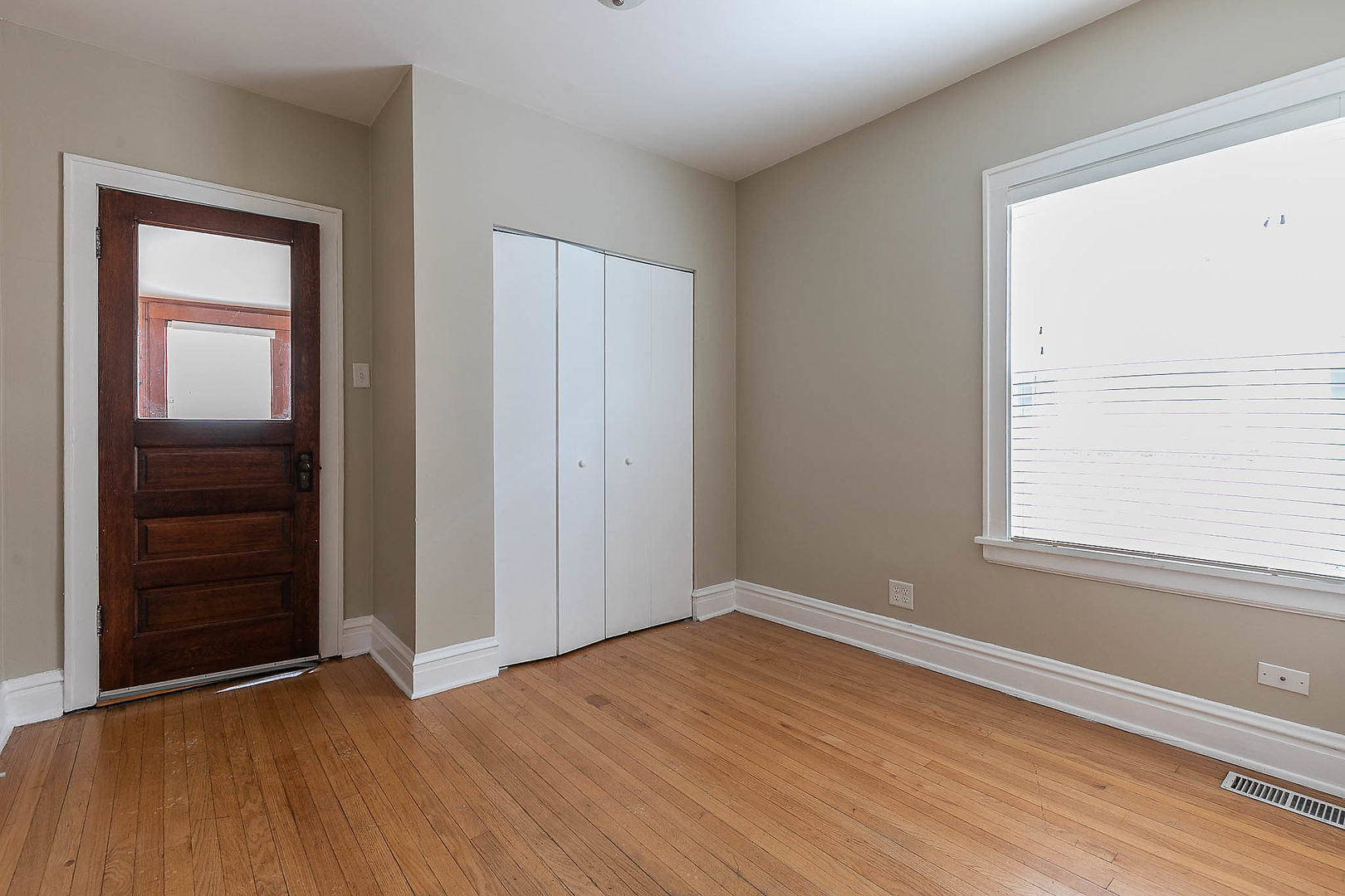 3128 North Linder Avenue Chicago, IL 60641 - Photo 18 of 37