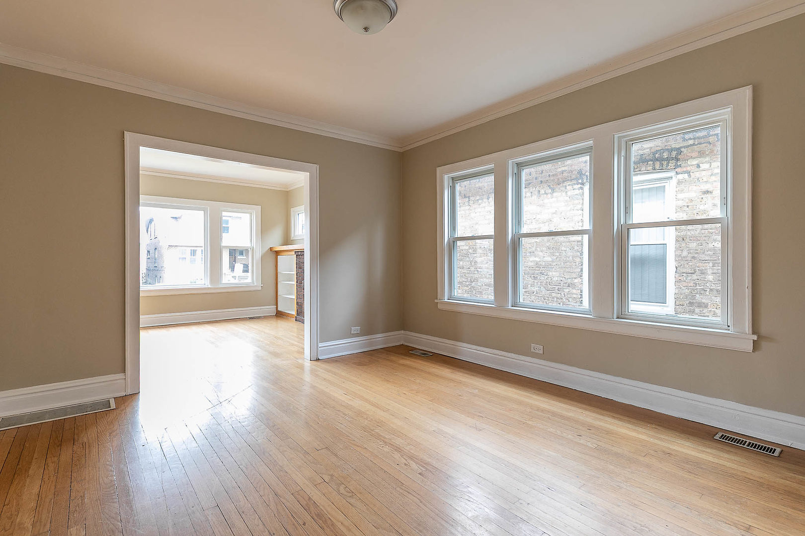 3128 North Linder Avenue Chicago, IL 60641 - Photo 7 of 37