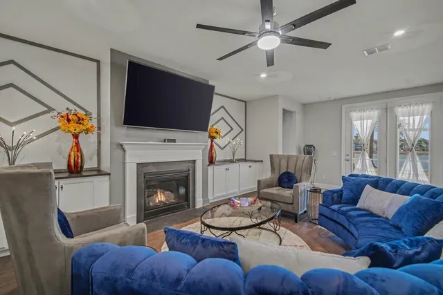 $689,900 | 349 Tupelo Lake Drive, Summerville, SC 29486