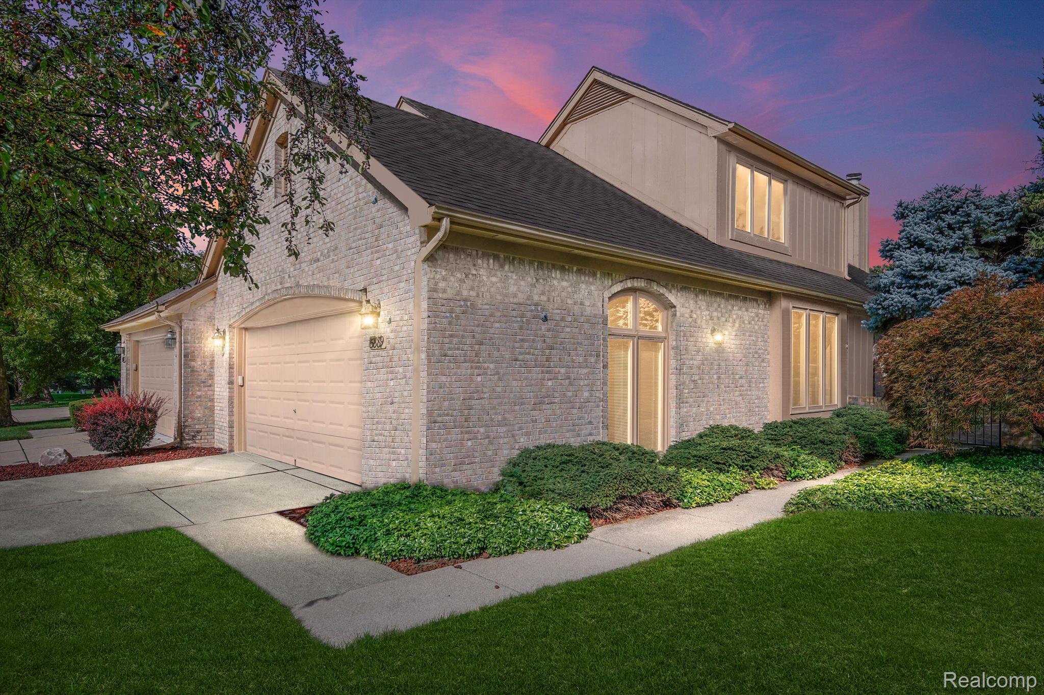 5889 Dawn Ridge Drive Troy, MI 48098 - Photo 1 of 41 Gallery Image 1