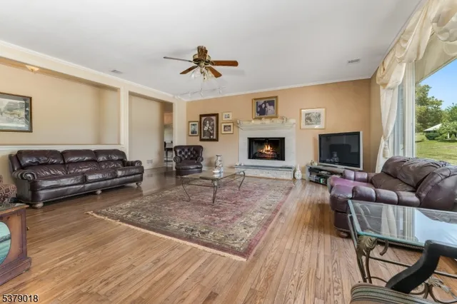 $999,025 | 80 Deer Hill Road, Lebanon, NJ 08833