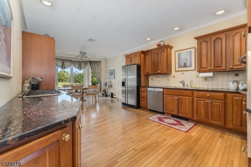 80 Deer Hill Road Lebanon, NJ 08833 - Photo 14 of 35