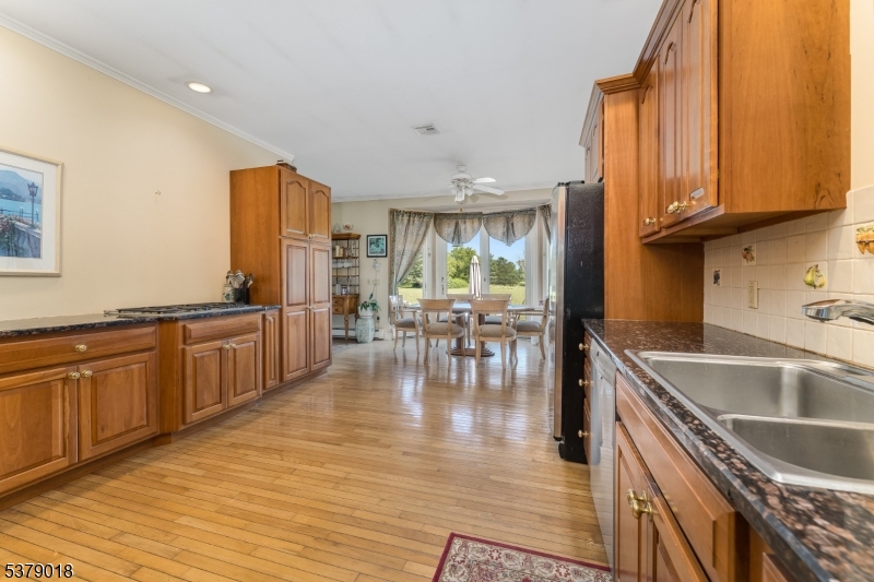 80 Deer Hill Road Lebanon, NJ 08833 - Photo 15 of 35