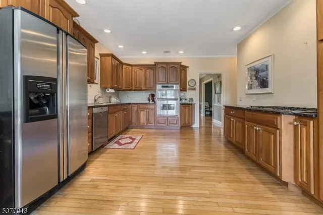 $999,025 | 80 Deer Hill Road, Lebanon, NJ 08833