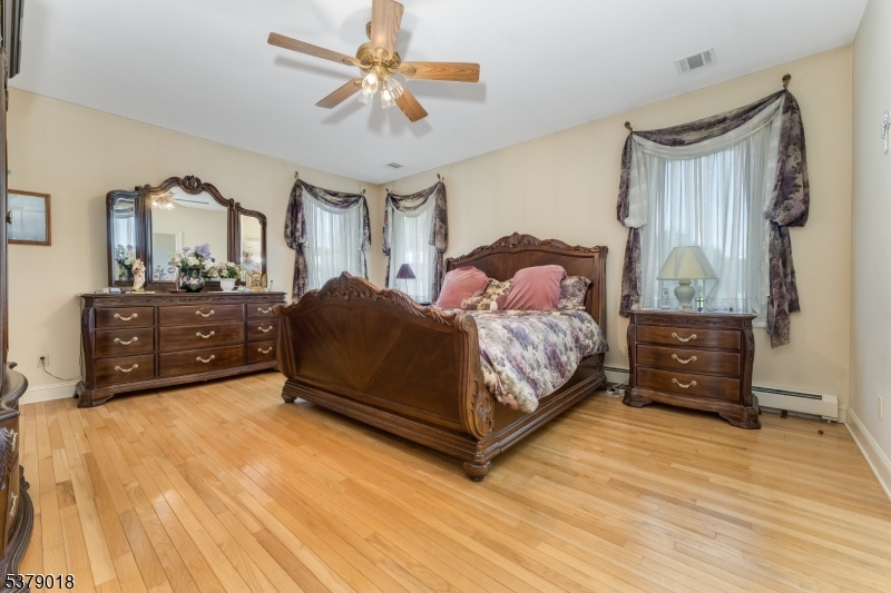 80 Deer Hill Road Lebanon, NJ 08833 - Photo 21 of 35