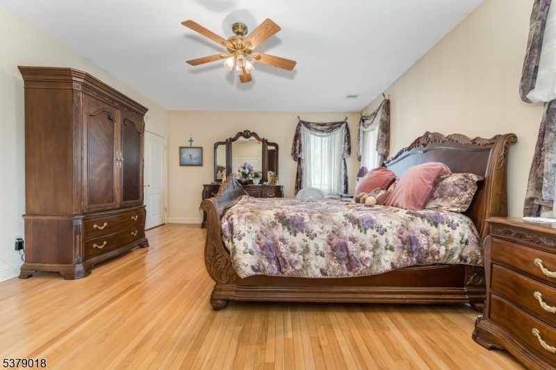 80 Deer Hill Road Lebanon, NJ 08833 - Photo 22 of 35