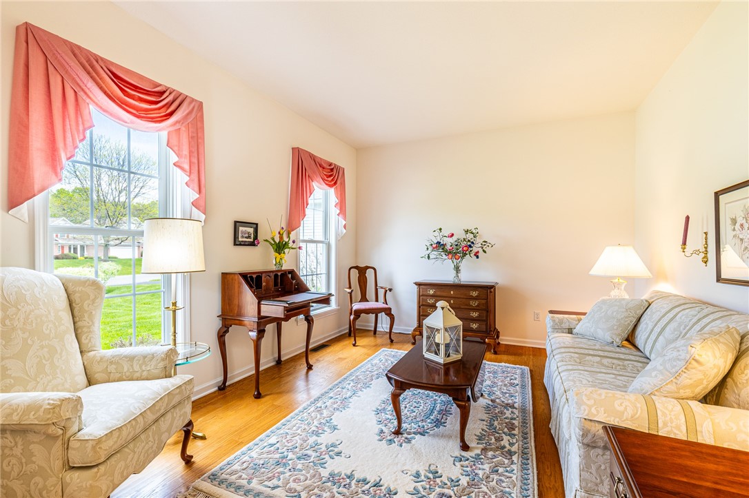 31 Brantley Way Penfield, NY 14526 - Photo 6 of 50 Front Sitting Room