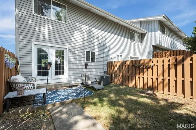 $165,000 | 2206 Gascony Drive, Lake St. Louis, MO 63367