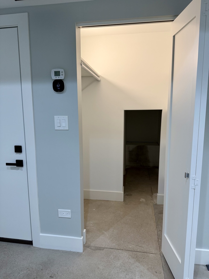4730 West Grace Street, Unit 3 Chicago, IL 60641 - Photo 10 of 26