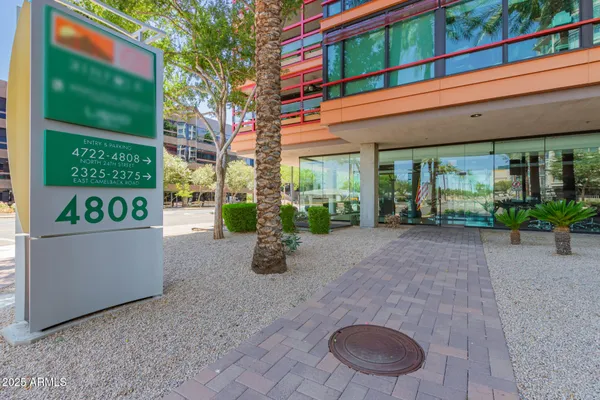 $595,000 | 4808 North 24th Street, Unit 204, Phoenix, AZ 85016
