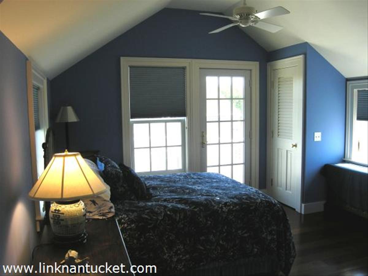 8 Bunker Hill Road Nantucket, MA 02554 - Photo 11 of 23 Gallery Image 11