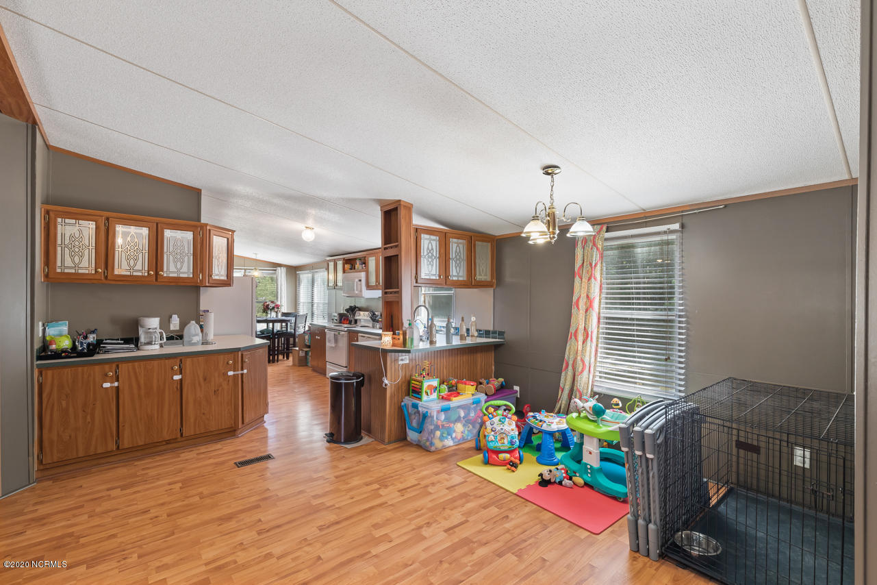 214 Chapel Ridge Road Richlands, NC 28574 - Photo 8 of 29 9