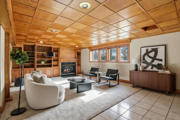 $274,900 | 416 South Street, Paynesville, MN 56362