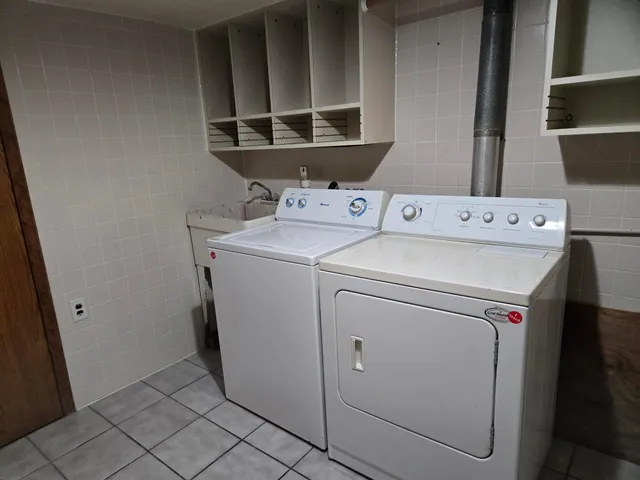 $274,900 | 416 South Street, Paynesville, MN 56362