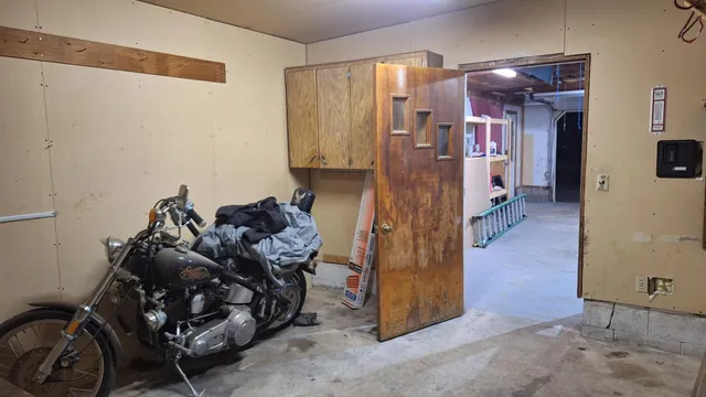 $274,900 | 416 South Street, Paynesville, MN 56362