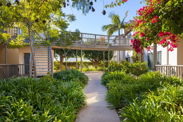 $1,450,000 | 555 East Arrellaga Street, Unit 6, Santa Barbara, CA 93103