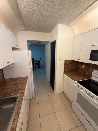 $1,800 | 8200 Southwest 210th Street, Unit 303, Cutler Bay, FL 33189