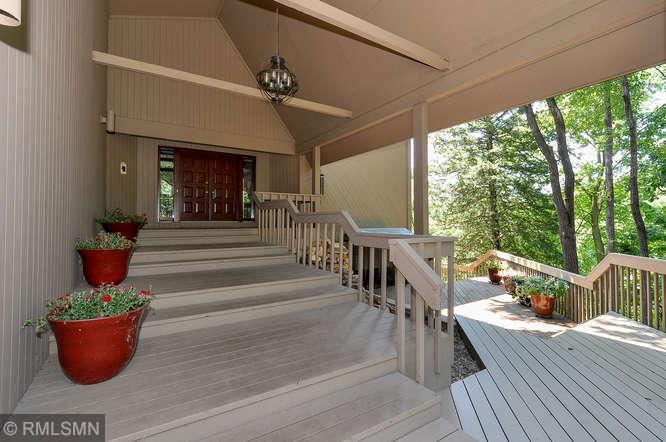 3721 Overlook Drive Bloomington, MN 55431 - Photo 2 of 57