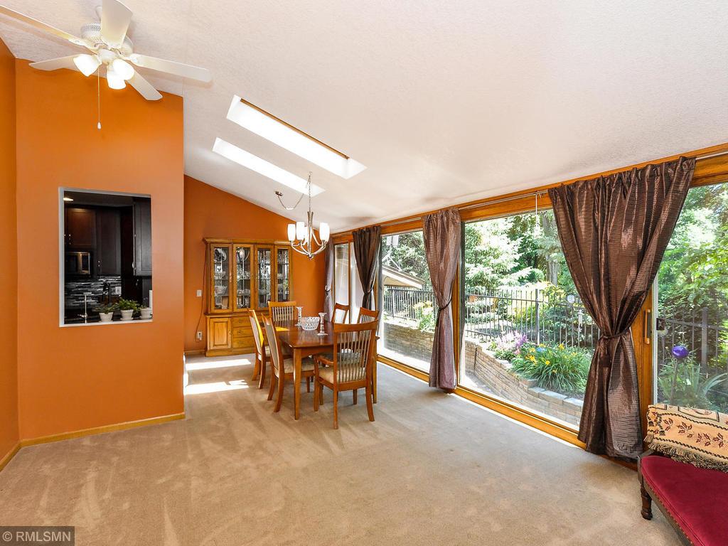 3721 Overlook Drive Bloomington, MN 55431 - Photo 18 of 57