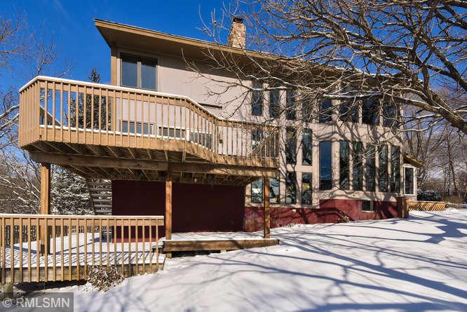 3721 Overlook Drive Bloomington, MN 55431 - Photo 4 of 57